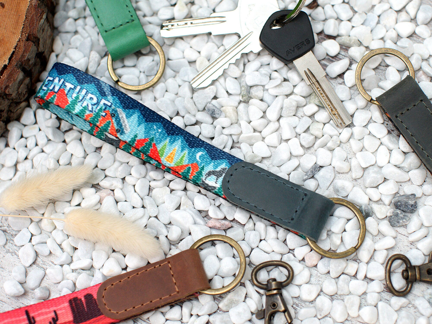 Personalized Wristlet Keychain, Nature Pattern Key Fob, Custom Wrist Key Holder, Bridesmaid Keychain, Wristlet Lanyard Strap, Gifts for Her