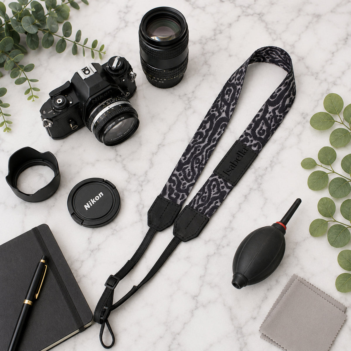 Artisan Explorer camera strap – pattern variant #4 close-up
