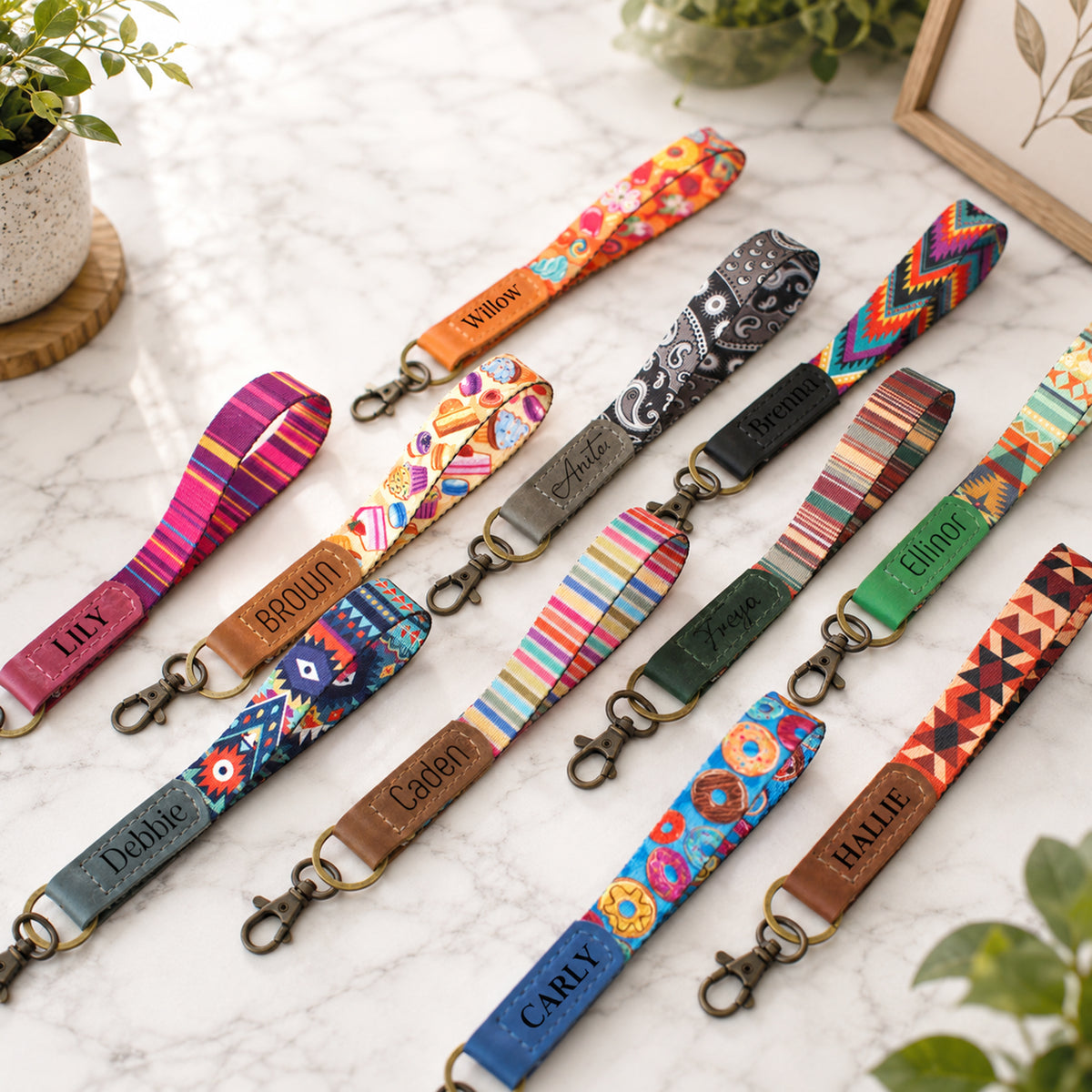 Personalized Artisan Loop woven wristlet keychain – custom engraved leather tag, main photo