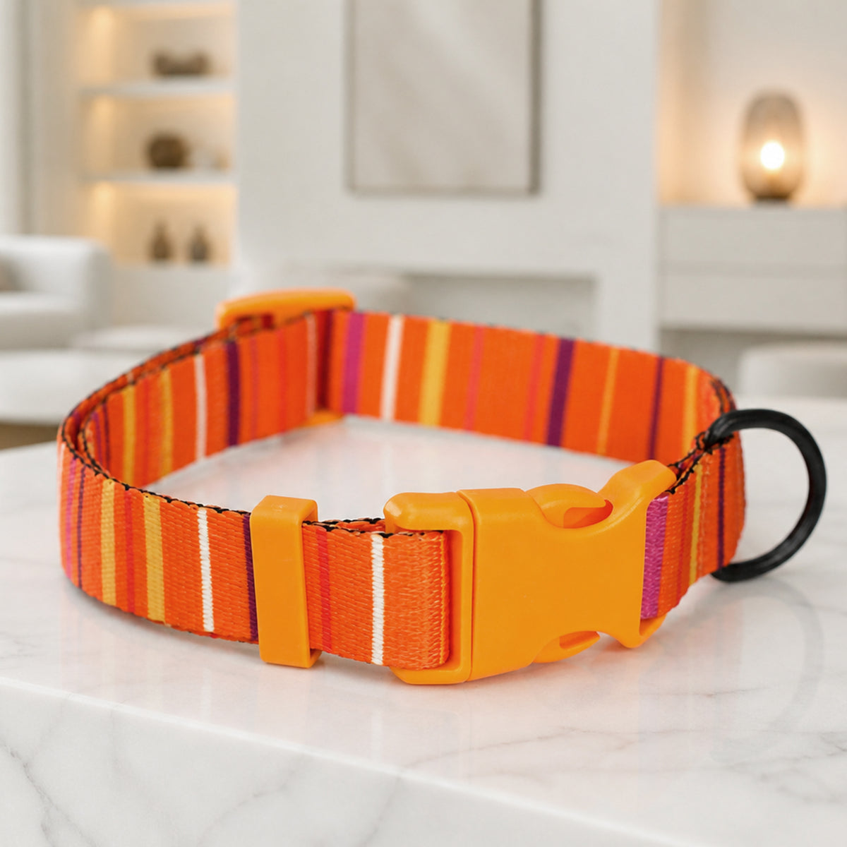 Nomad dog collar – pattern and print detail close-up