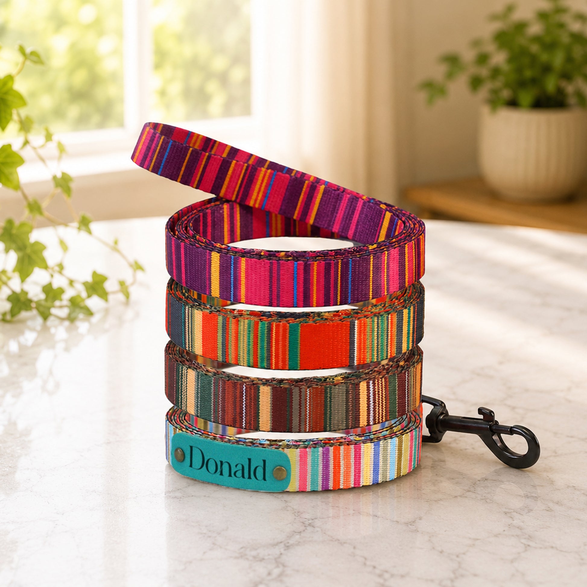 Personalized dog leash with nature print – texture and material close-up